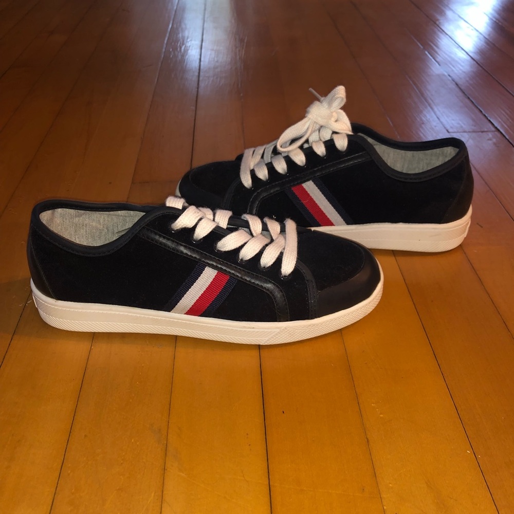 Tommy Hilfiger sneakers